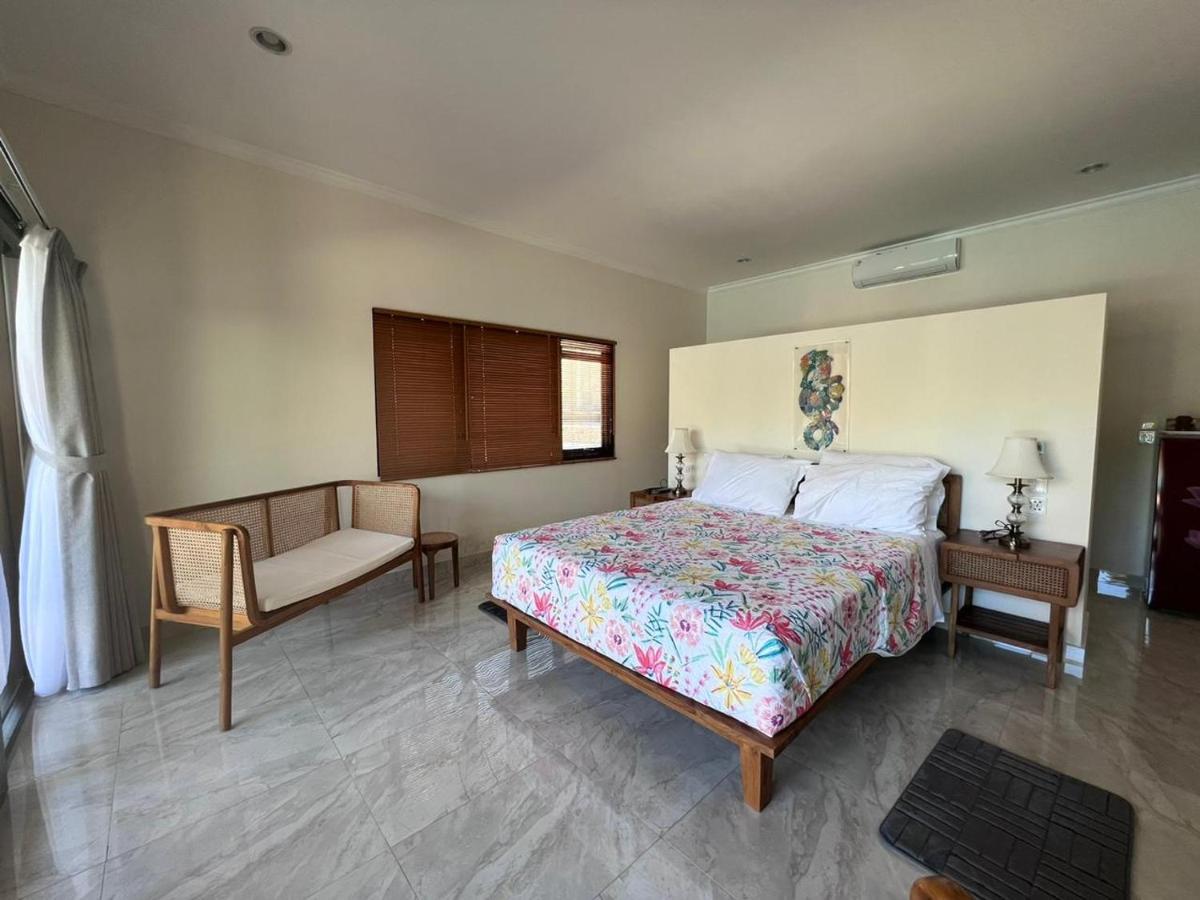 Lunar Dive Resort: Bamboo Villas 쿠부 외부 사진