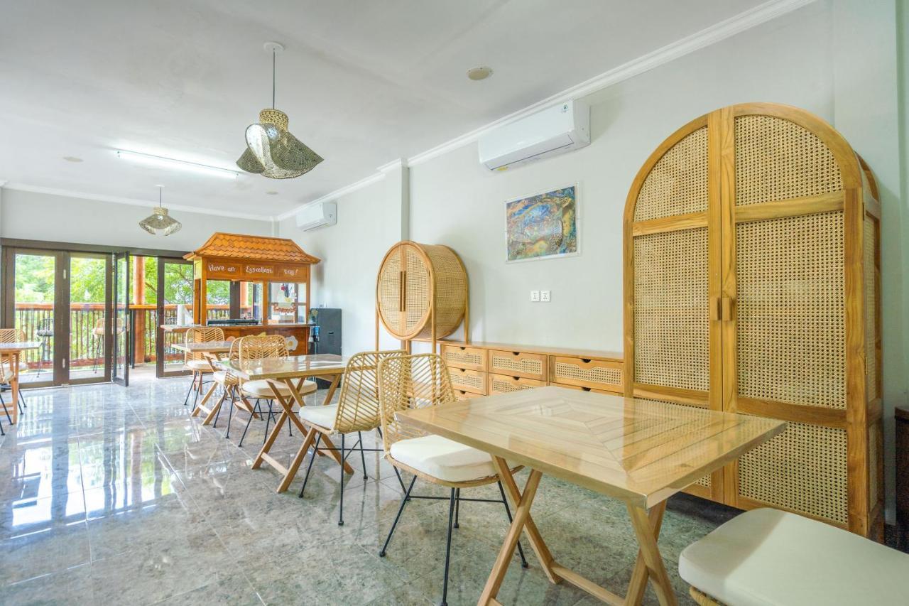 Lunar Dive Resort: Bamboo Villas 쿠부 외부 사진